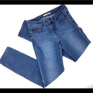 RARE Levi’s 712 SLIM jeans